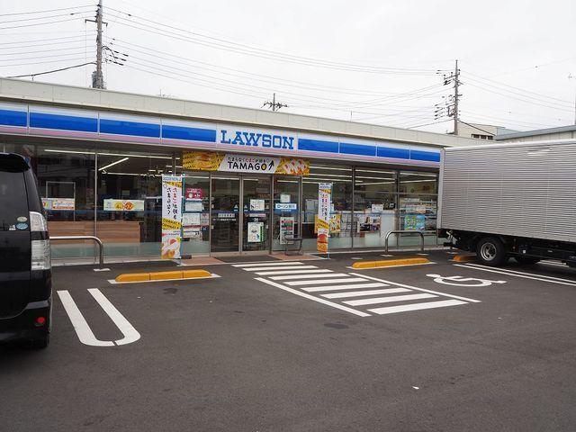 ローソン 草加弁天六丁目店：270m