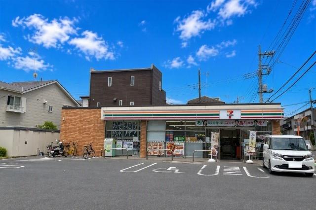セブンイレブン浦和馬場先通り店：269m