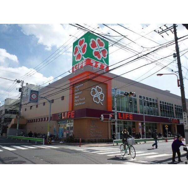 ライフ菊川店：441m