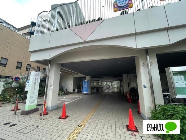 北区立東十条図書館：657m