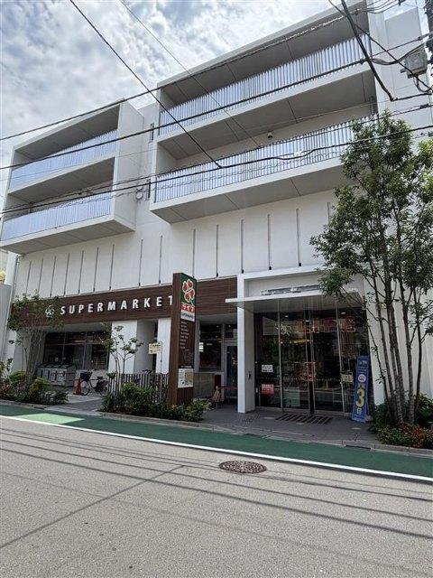 ライフ市谷薬王寺店：400m
