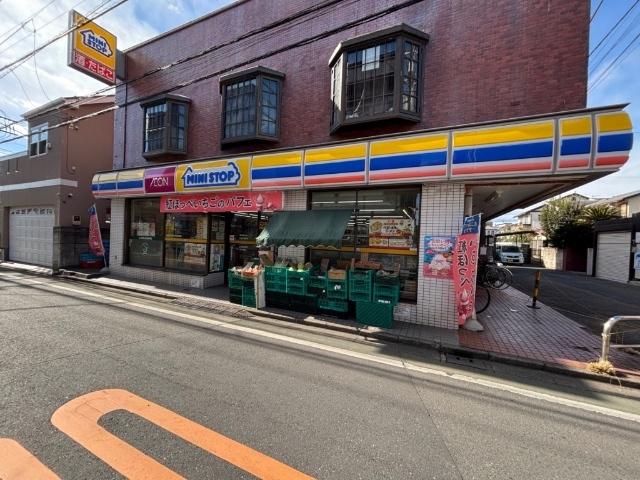 ミニストップ小金井東町店：334m