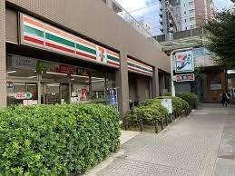 セブンイレブン八千代緑が丘北店：337m