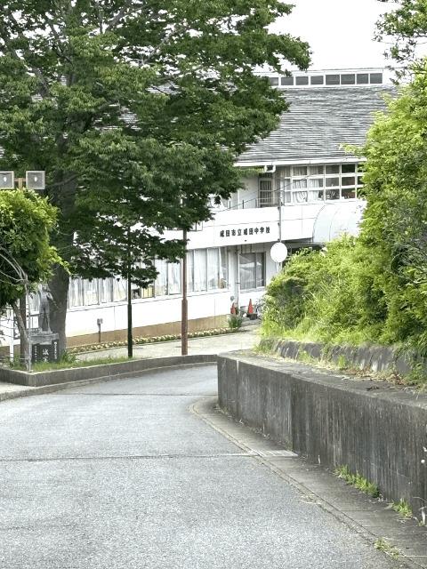 成田市立成田中学校：1141m