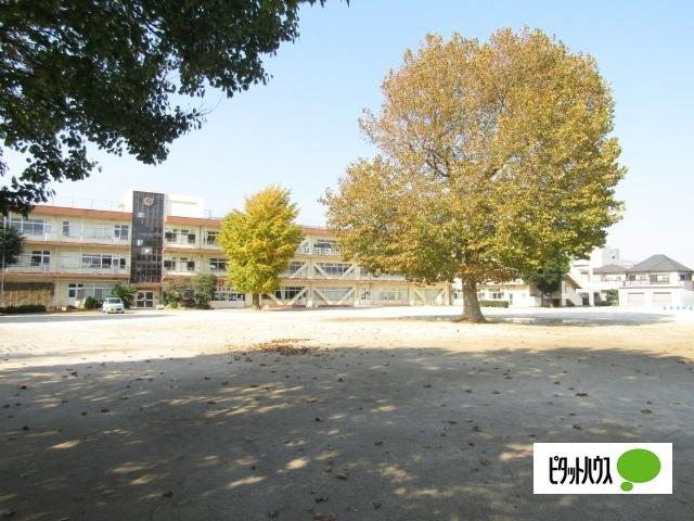 八千代市立大和田中学校：993m