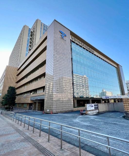 帝京大学医学部附属病院：337m