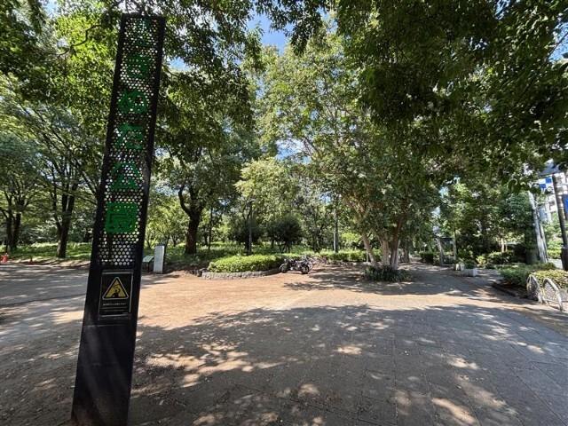 東京都立砧公園：170m