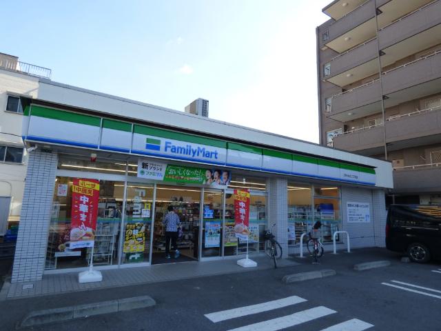 ファミリーマート江戸川松江三丁目店：570m