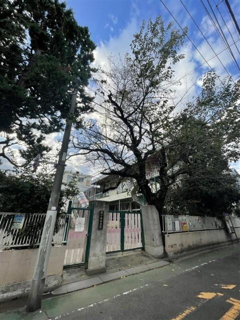 西小岩幼稚園：375m