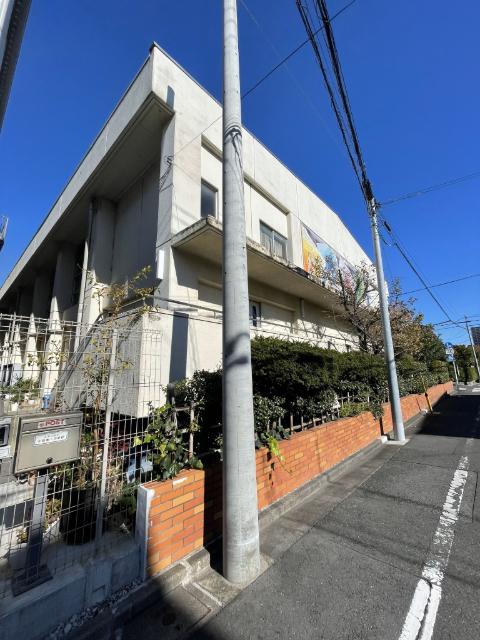 江戸川区立小岩第一中学校：539m
