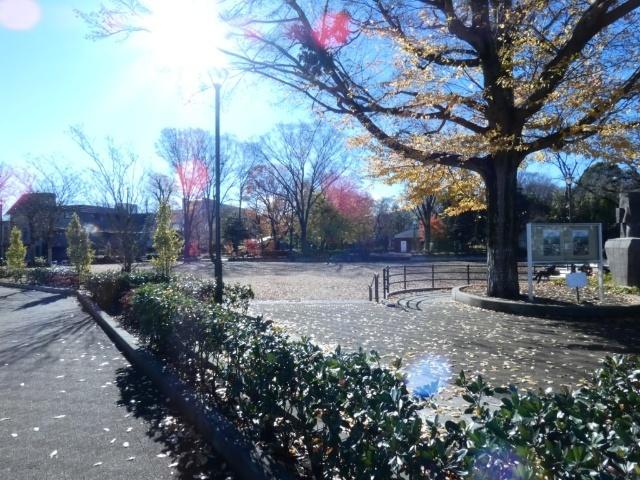 諏訪の森公園：876m