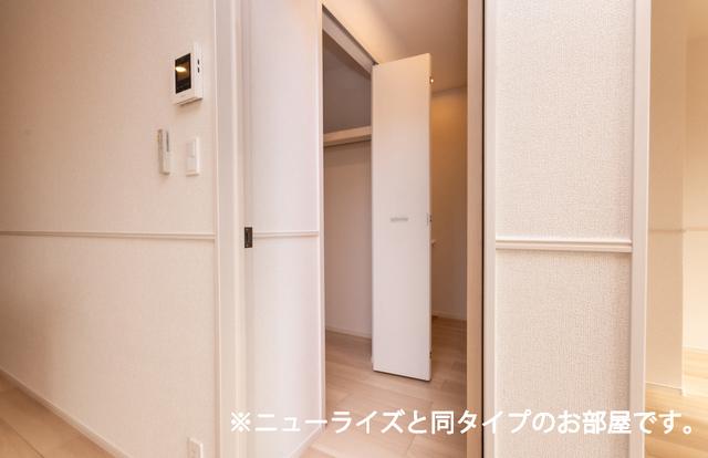 シーズン・ニコ（202） 収納