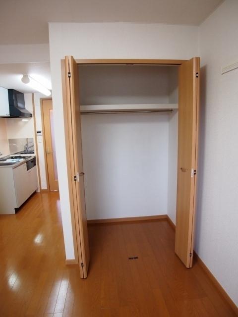 カーサ　ヴェンティ（703） 収納