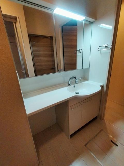 コンフォーレ　A棟（102） 部屋画像