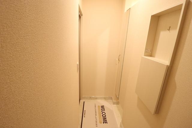 ミラベルヒルズ（103） 玄関
