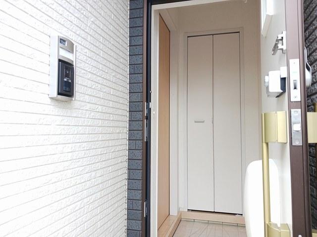 グランツⅡ（104） 玄関