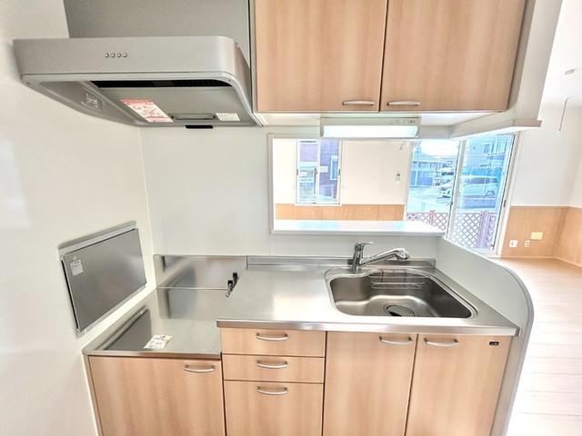ロイヤルヒルズJ（102） 部屋画像