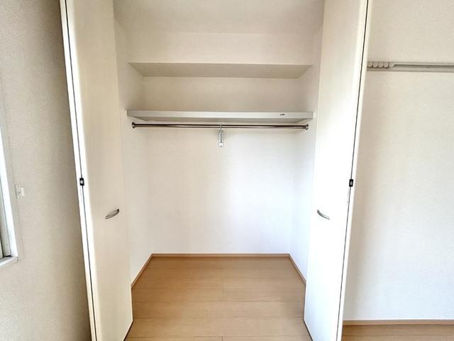 ロイヤルヒルズJ（102） 部屋画像
