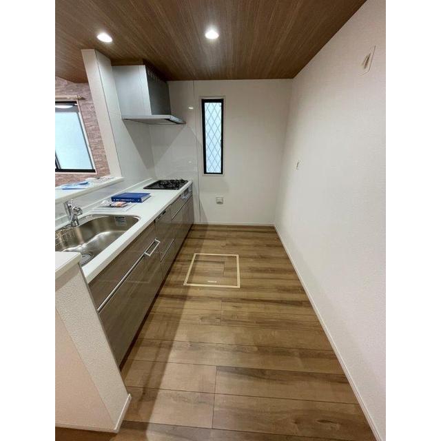 泉町２丁目貸家（-） 部屋画像