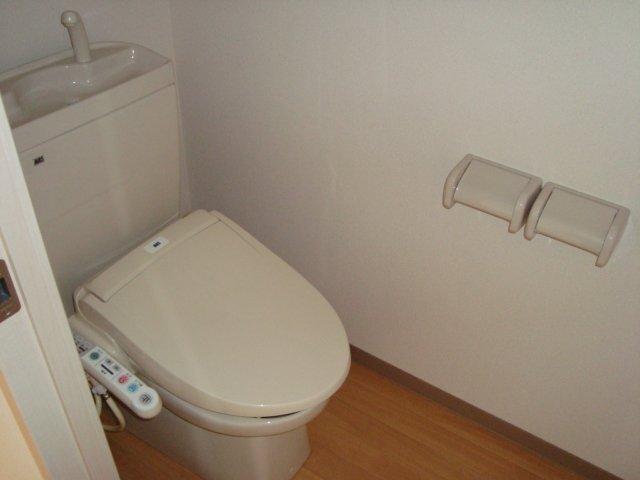 ヒンメルブロー　(ＨＩＭＭＥＬ　ＢＬＡ) 部屋画像
