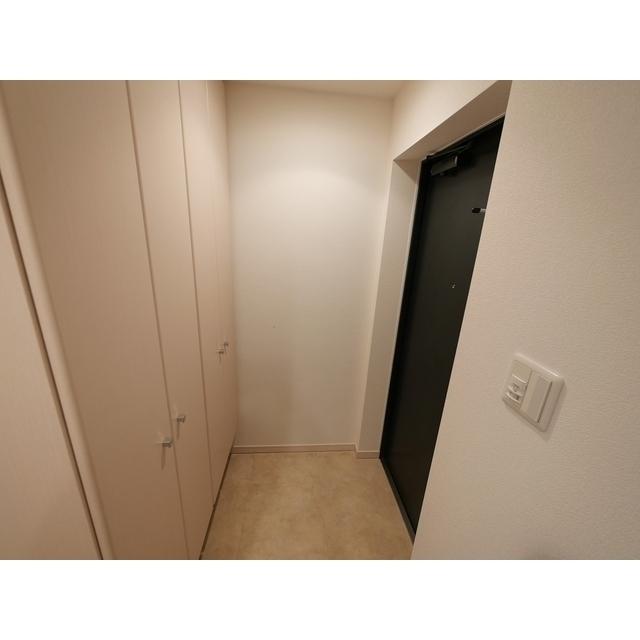 コンフォリア池尻（403） 玄関
