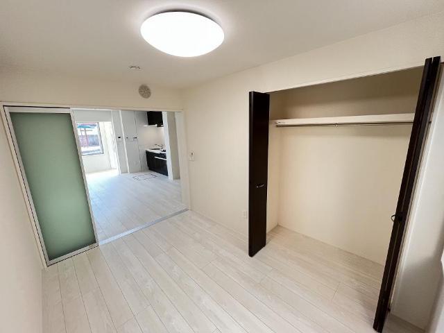 レオン 部屋画像
