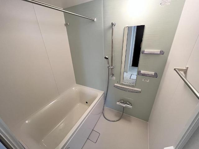 レオン 部屋画像