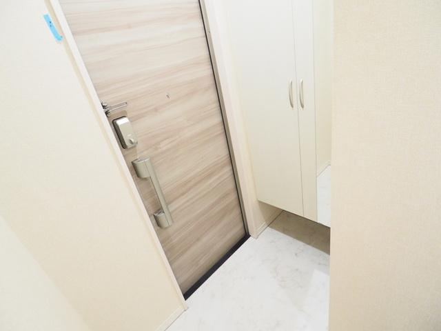 ソフィアⅣ（305） 玄関