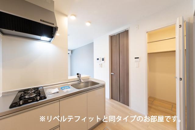カルムコート向ヶ丘（102） キッチン