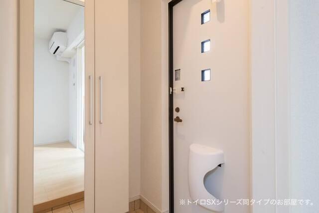 メゾン　ヒヨリ（101） 玄関