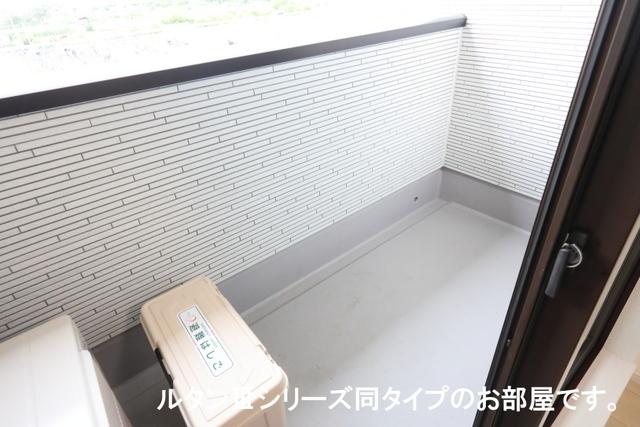 シャンティ長沢（301） バルコニー