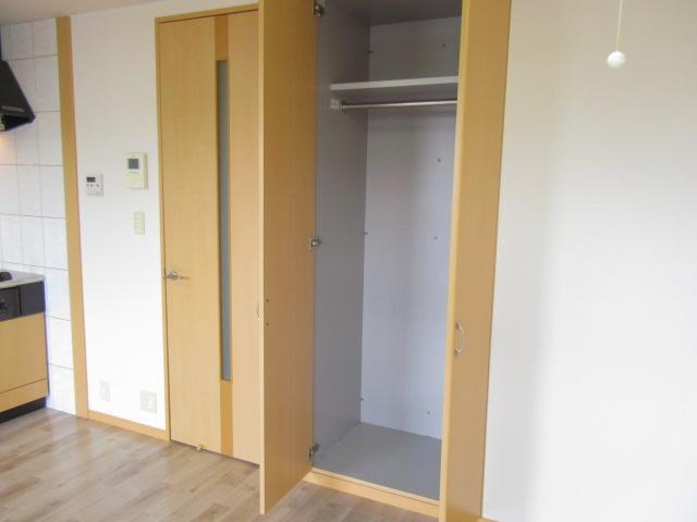 ロイヤルパレス 部屋画像