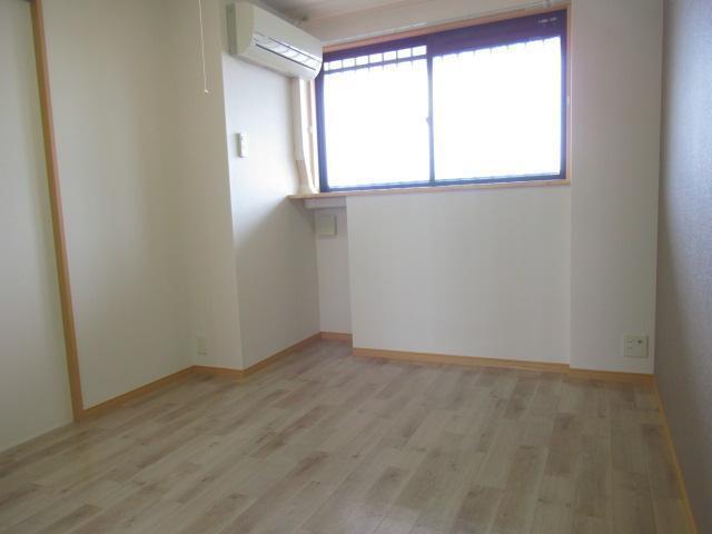 ロイヤルパレス 部屋画像