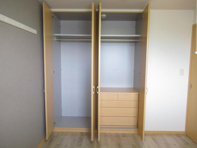 ロイヤルパレス 部屋画像