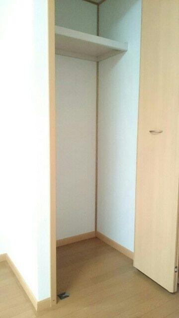 セモア中山（210） 収納