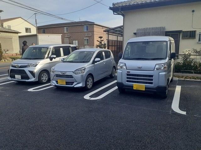 シーズン・ニコ（201） 駐車場