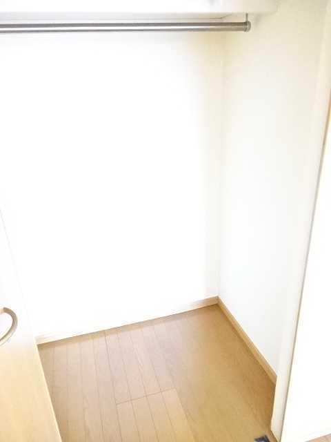プティネージュ（205） 収納
