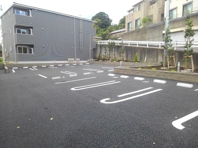 ティータウン　Ⅲ（302） 駐車場