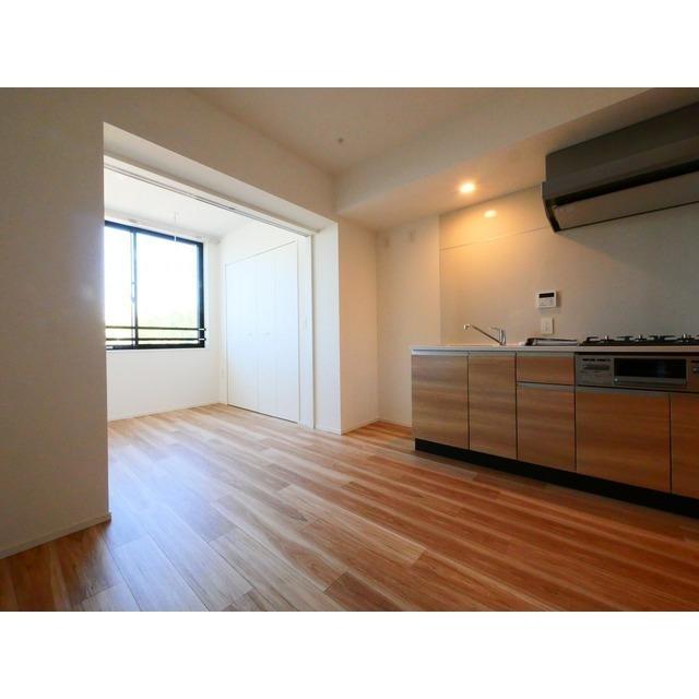 ラクラス中野南台（405） リビング