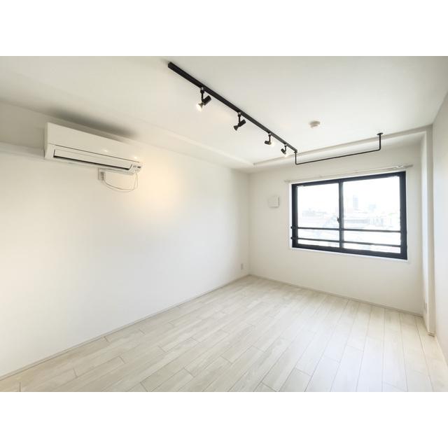 ＮＯＺＯＭＩＯ　ｐｒｅｍｉｅｒ三軒茶屋（403） リビング