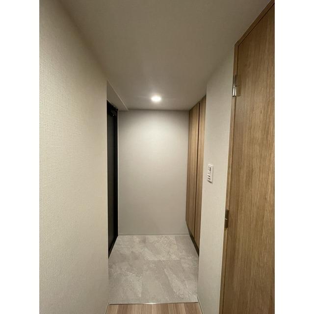 ウェルスクエア中野富士見町（208） 玄関
