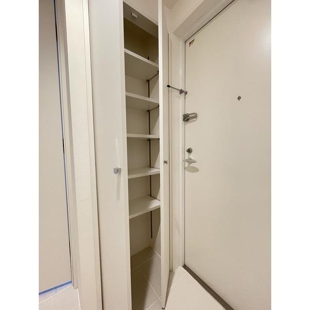 ＡＬＥＲＯ三軒茶屋Ⅲ（101） 玄関