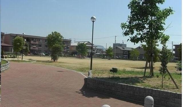 松縄流石中央公園さん：450m