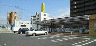 セブンイレブン木太町店さん：380m