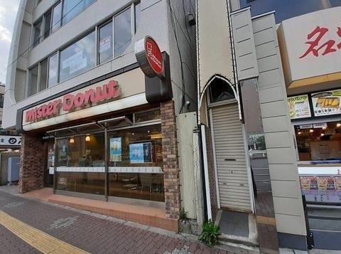 ミスタードーナツ新所沢駅前店：190m
