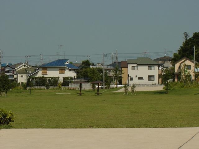 中峠亀田谷公園：246m
