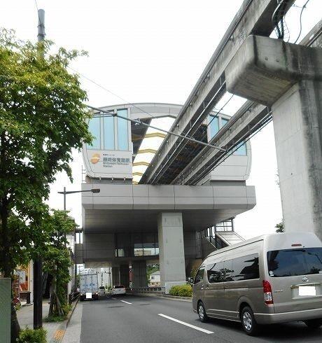 柴崎体育館駅：390m