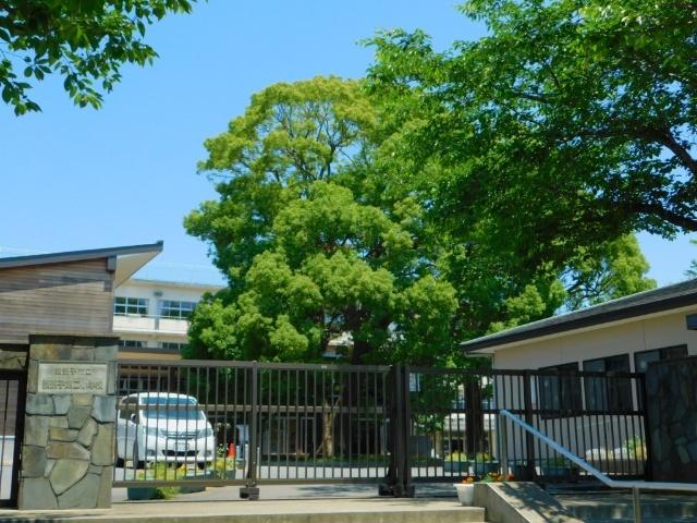 我孫子市立我孫子第二小学校：1715m