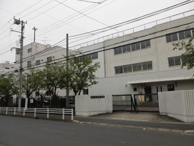 浦安市立南小学校：394m