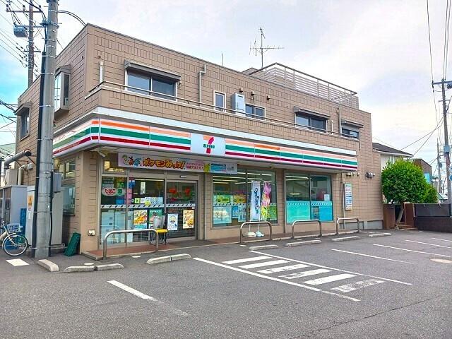 セブンイレブン柏関場町店：600m